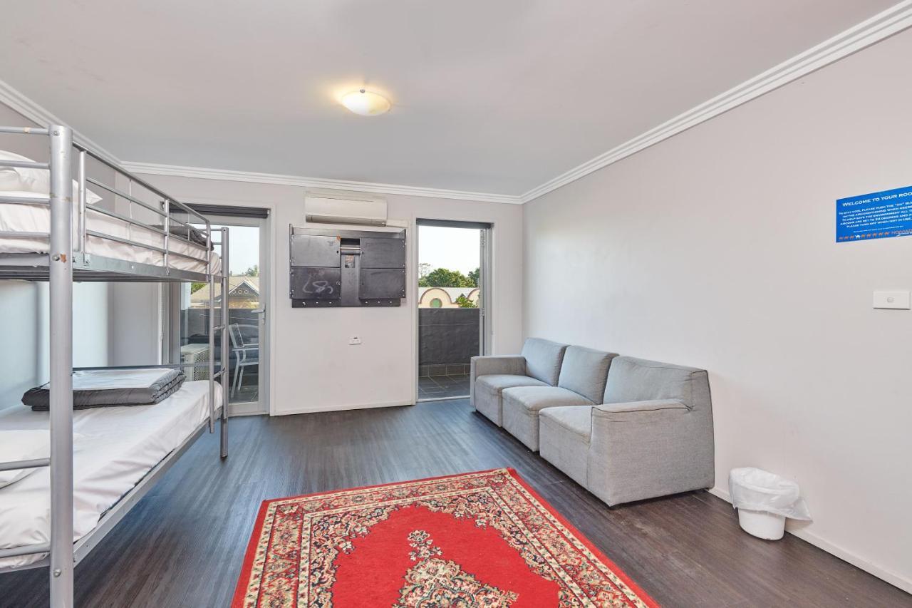 Nomads Byron Bay Backpackers Hostel Bagian luar foto